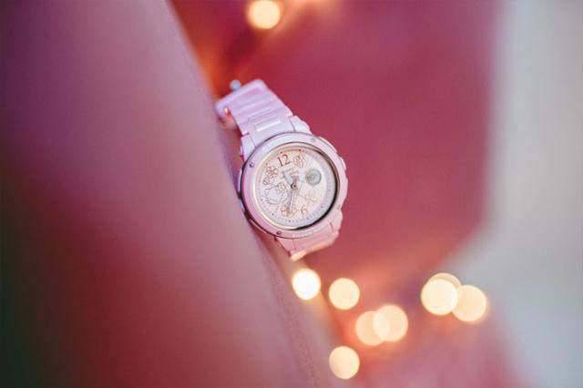 Компания Casio и Sanrio снова объединяют усилия, празднуя 45-летие Hello Kitty и 25-летие Baby-G выпуском двух моделей коллаборационных часов.